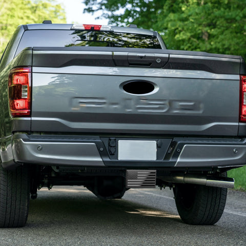 x xotic tech 2" American Flag Trailer Hitch Cover, Heavy Duty Carbon Steel Receivers Plug Cover with 5/8-Inch Anti-Theft Pin Diameter Trailer Hitch Lock For Pickup Trucks(5x3")