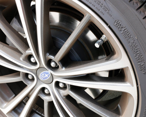 Set JDM Sport Style Tow Hook Ring Decoration+Tire Valve Stem Caps Universal Fit