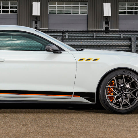 6x Yellow Carbon Fiber Pattern 3D PVC Night Reflect Car Vent Edge Bumper Decal