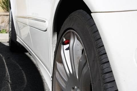 Tire Wheel Valve Stem Caps Set Air Dust Cover Caps Grenade Shape/Skull Shape