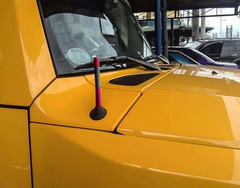 Carbon Fiber Red Aluminum Antenna Roof Hood Mount Mast 4.7'' inch Screw Type AM/FM Radio Car Antenna JDM Replacement Universal Fit