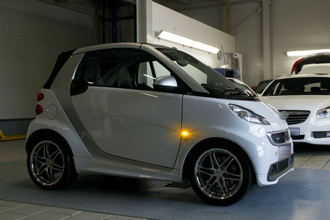 Smoked lens LED Sequential Side Marker Light Flowing Turn Signal Indicators Lamp Bulbs Compatible with Mercedes Benz Smart Fortwo W453 / C453 2014-2019