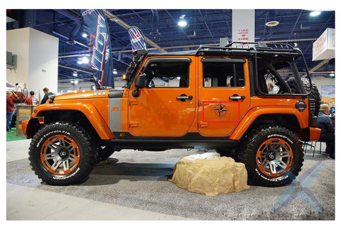 Car Decoration, 6" Nautical Compass Sticker Decal for Car Trunk Hood Door Window, Black/ White