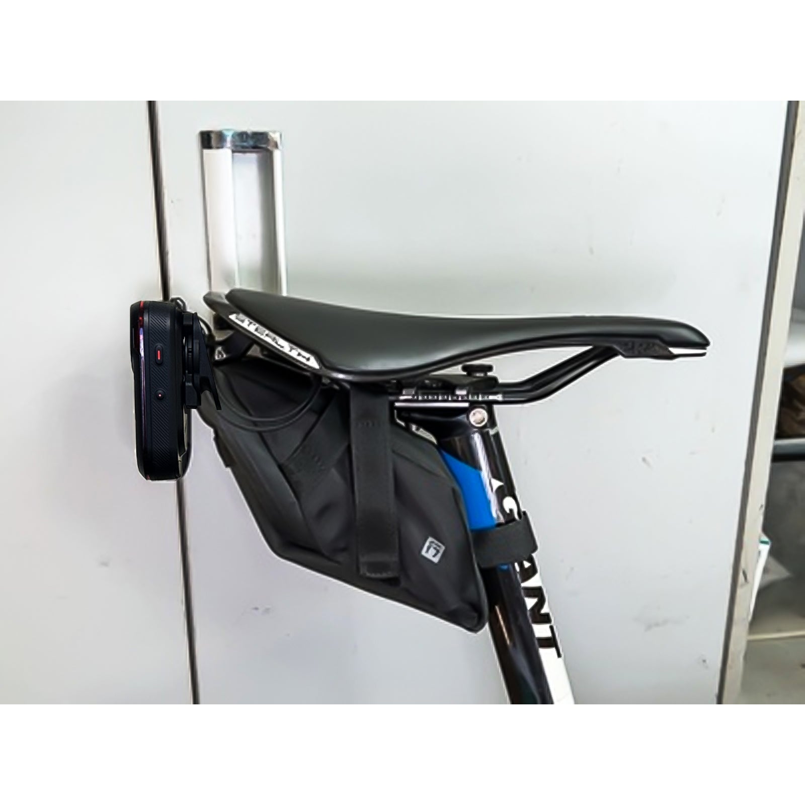  Xotic Tech Saddle Clamp Radar Bike Mount Compatible with Garmin  Varia RCT715 Tail Light : Electronics