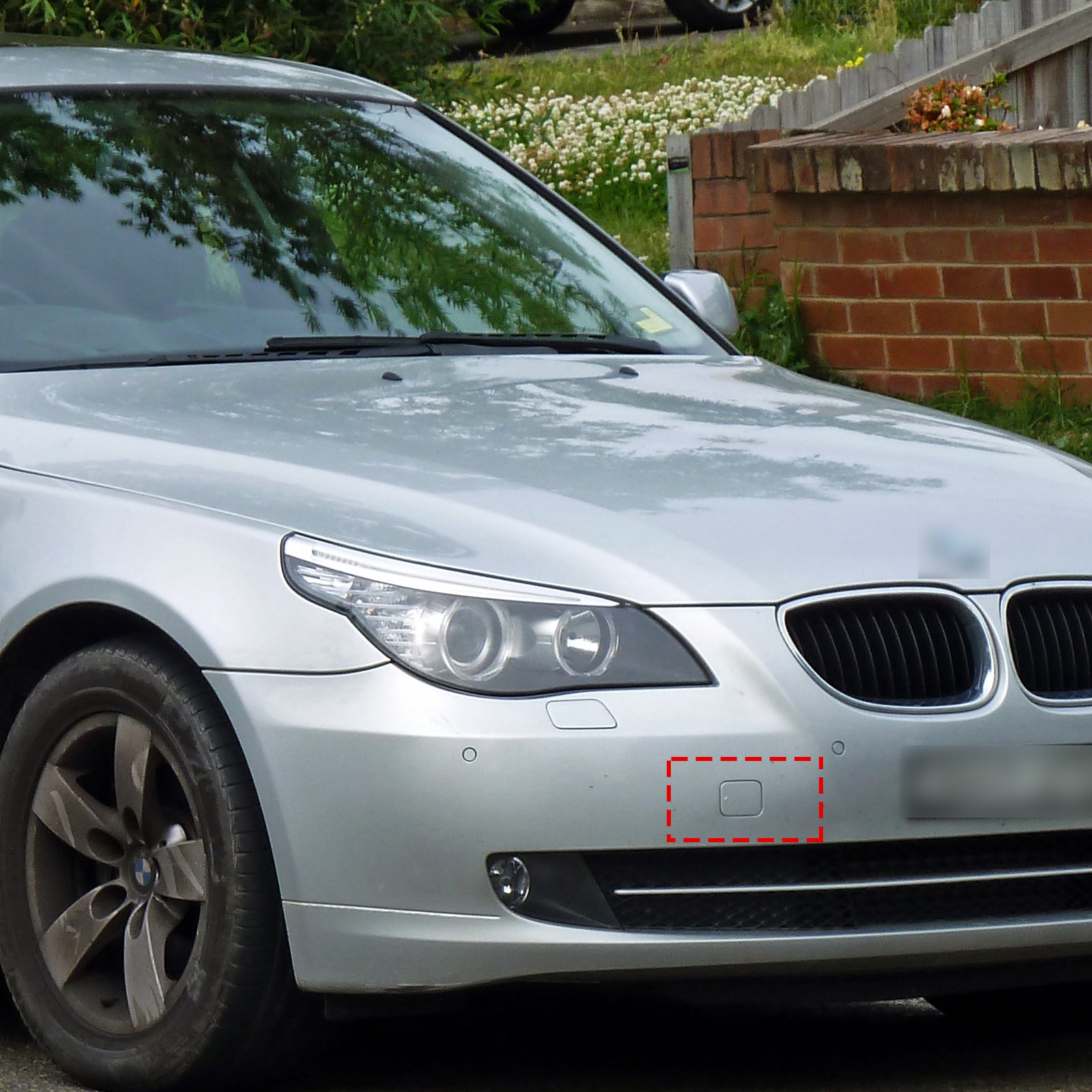 Front Bumper Tow Hook Cap Replacement Cover For BMW 5 Series 525i E60